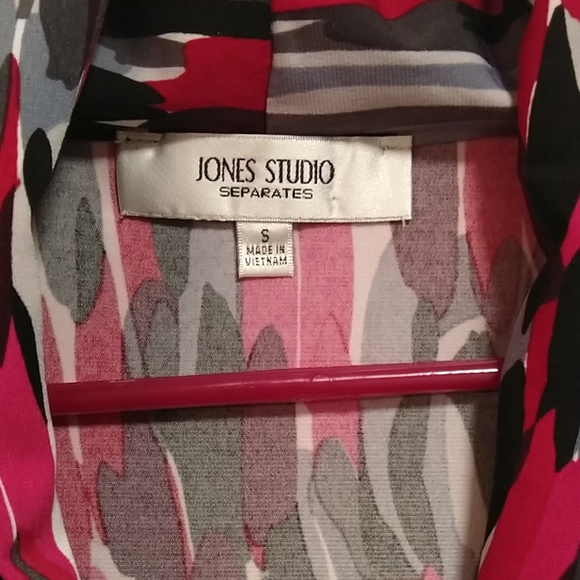 🍀⚡🍀 Jones studio size S - Picture 2 of 4